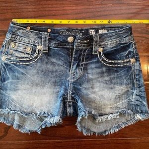 Miss Me Shorts Size 27
